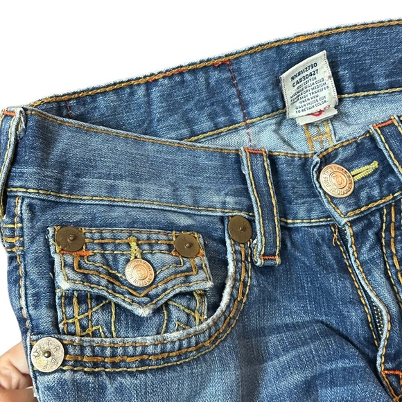 True Religion Y2K Joey Big T Flare Jeans Womens Size 29x33 Measures 32” Inseam - Picture 6 of 16